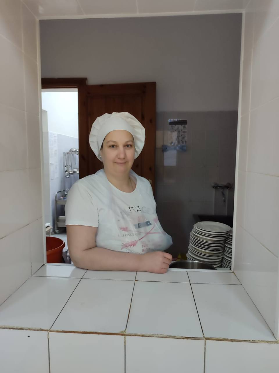 Работники нашей столовой во время рабочего дня.